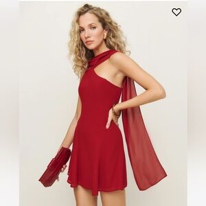 NWT REFORMATION ROSSI DRESS - SANGRE RED - SIZE 2